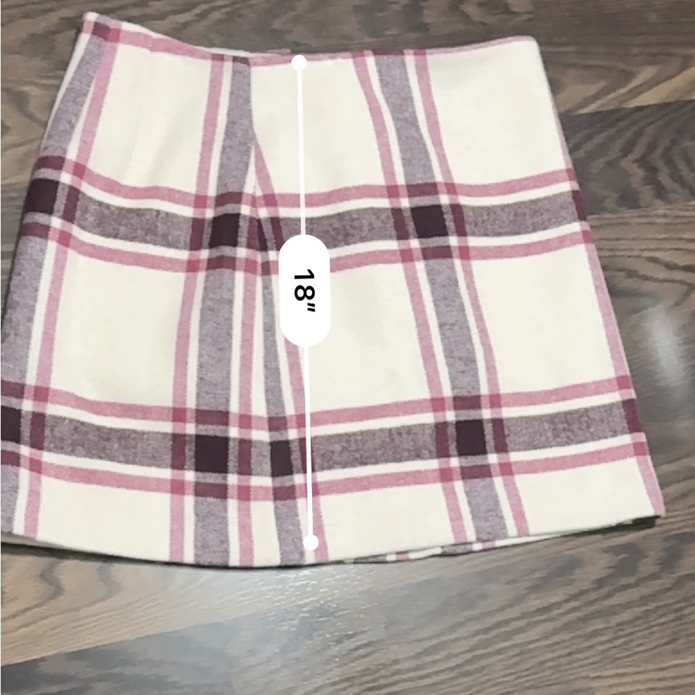 Ann Taylor Pink Plaid Mini Skirt - Picture 4 of 6